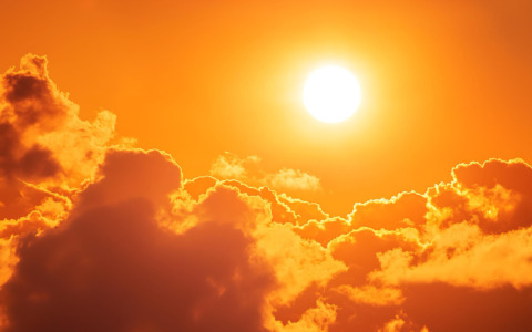 Dopo l’afa arrivano temporali e temperature più miti