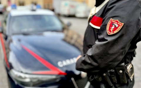 Salone sospeso dopo il malore di una 94enne