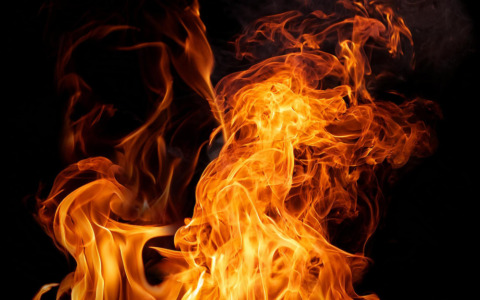 Incendio notturno al teatro Gobetti