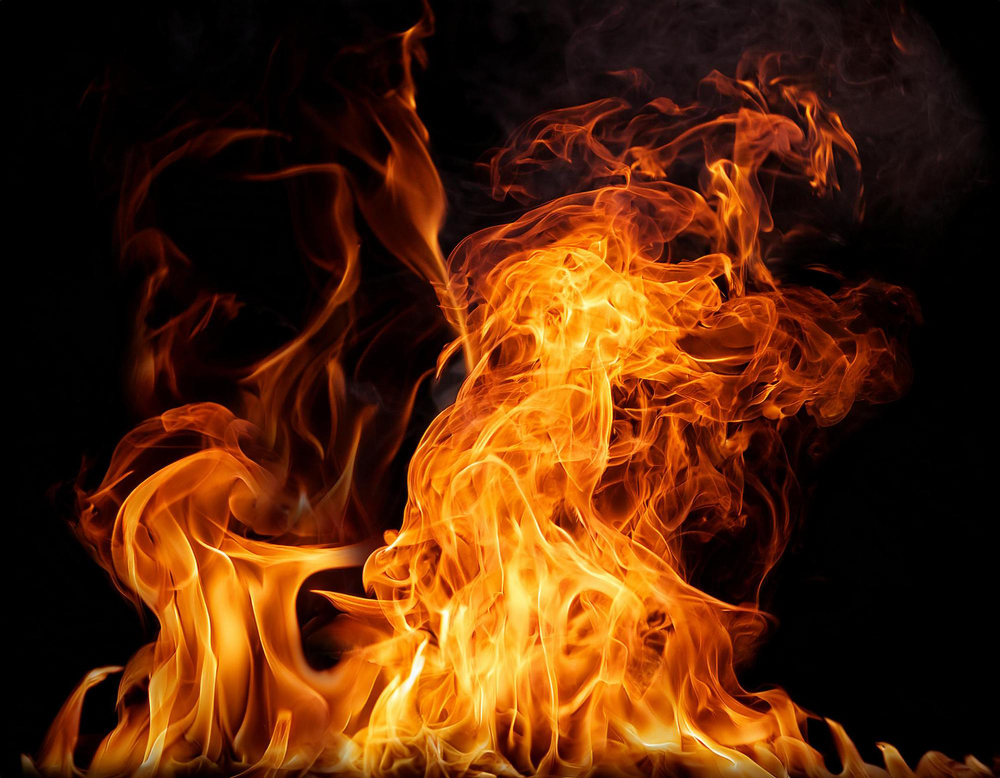 Incendio notturno al teatro Gobetti