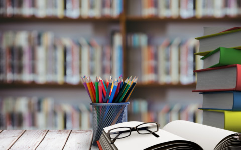 Scuole di Barriera, il maestro: «La soluzione è investire»